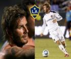 Ο David Beckham είναι μια αγγλική ποδοσφαιριστής. Επί του παρόντος, παίζει για LA Galaxy.